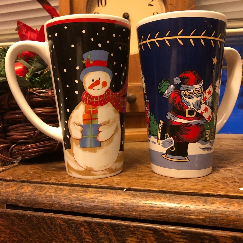 Christmas Mugs Set
